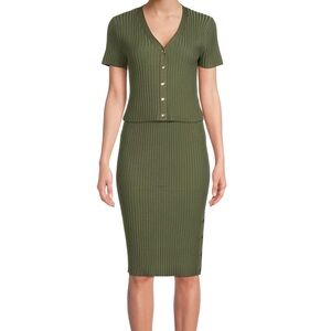 No boundaries skirt and top 2 piece, size M (7-9), color green